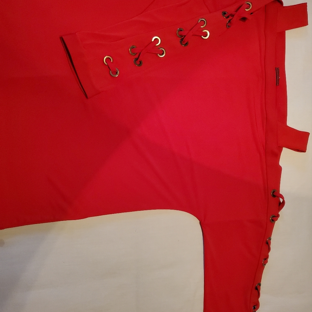 Blouse - Picture 2 of 3